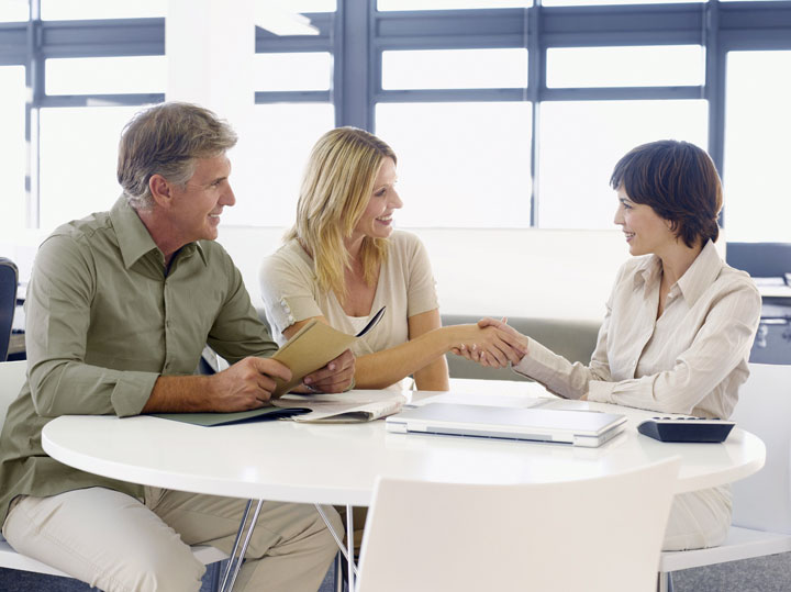 What to look for when choosing a financial advisor.