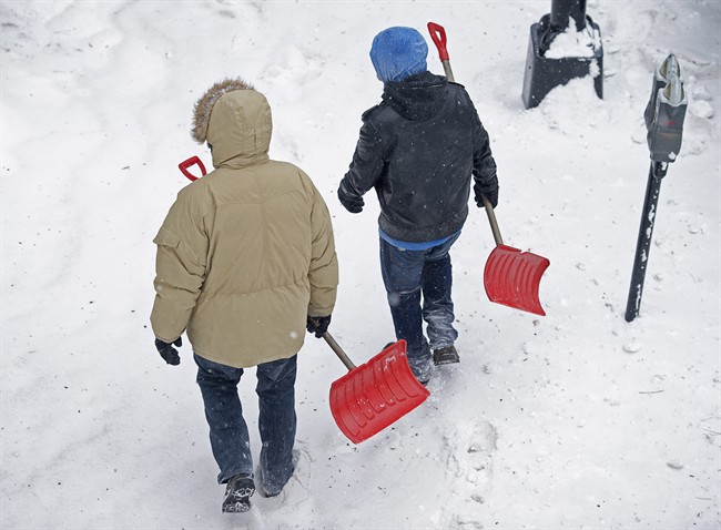 Environment Canada advises 10 to 15 centimeters of snow is on its way to the region beginning overnight Saturday and continuing throughout Sunday.