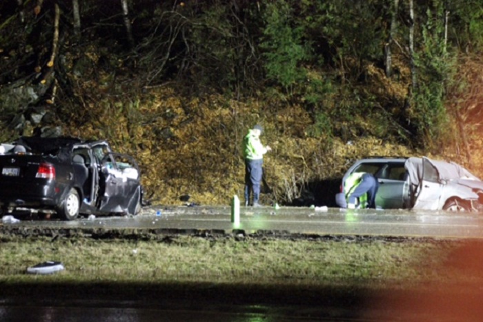 Two Dead In Accident On Highway 1 East Of Chilliwack | Globalnews.ca