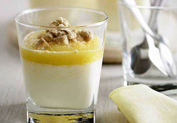 mini mango cheesecakes