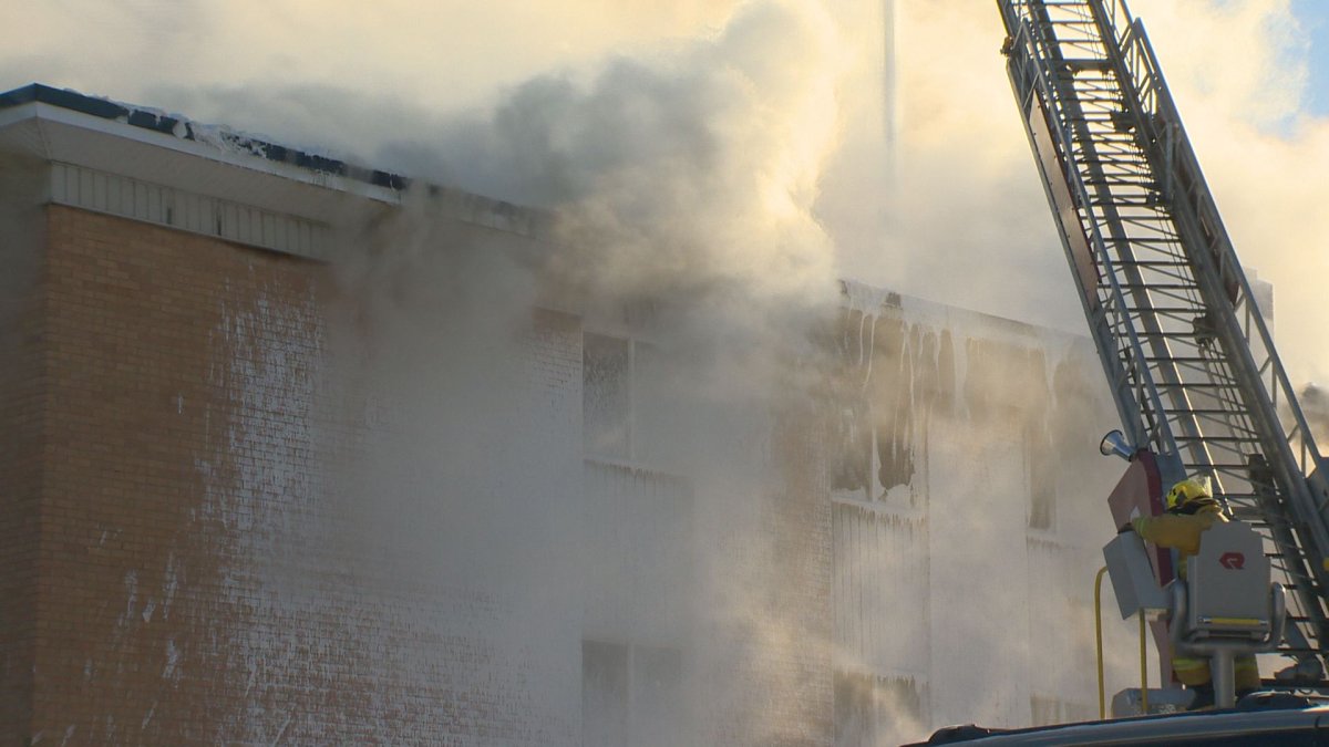 UPDATED: Regina fire crews battle two separate apartment fires, all ...