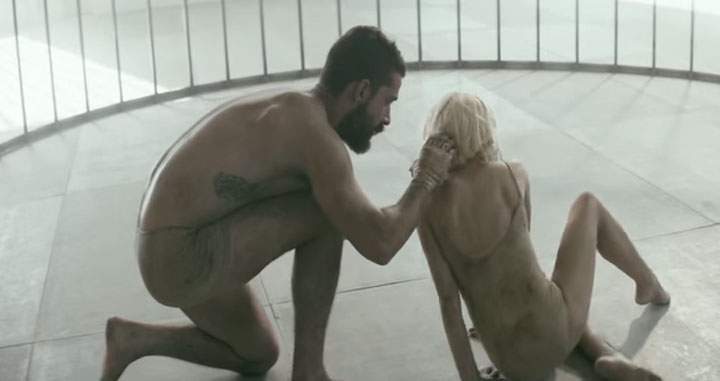 Sia apologizes to people upset by ‘Elastic Heart’ video - image