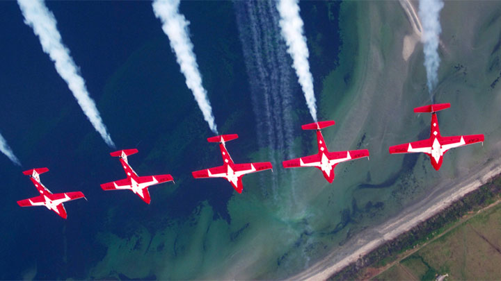 The Snowbirds will continue to thrill audiences with their close-formation flying at air shows across Canada in 2015.