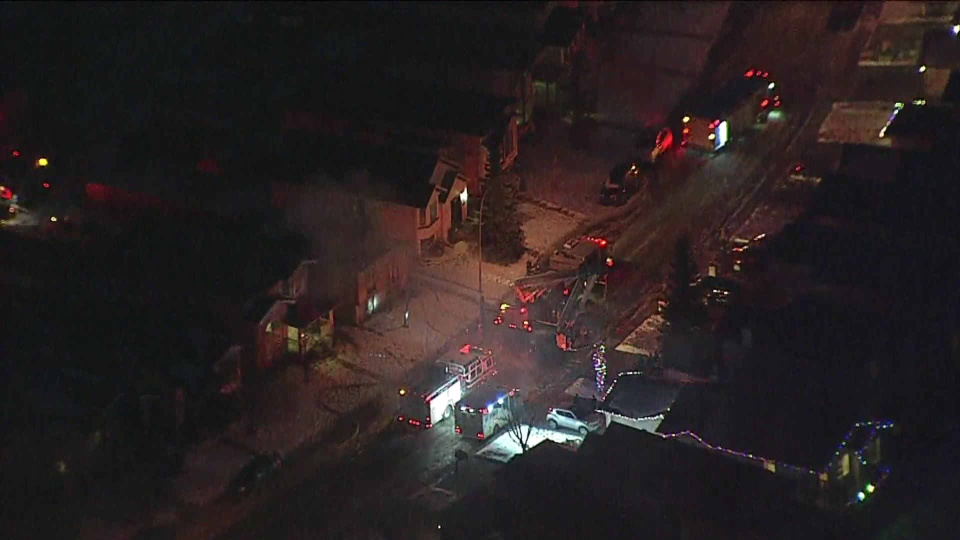 Homeowner suggests BBQ mishap the cause of fire in Somerset - Calgary ...