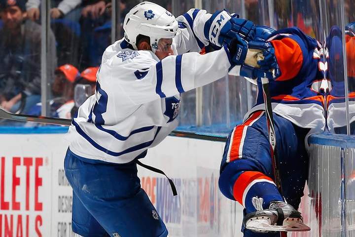 Leafs look to set trade talk, losing run aside while facing rival Canadiens