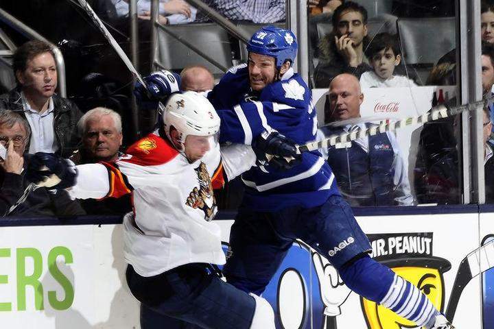 The Toronto Maple Leafs trade winger David Clarkson to Columbus for forward Nathan Horton.