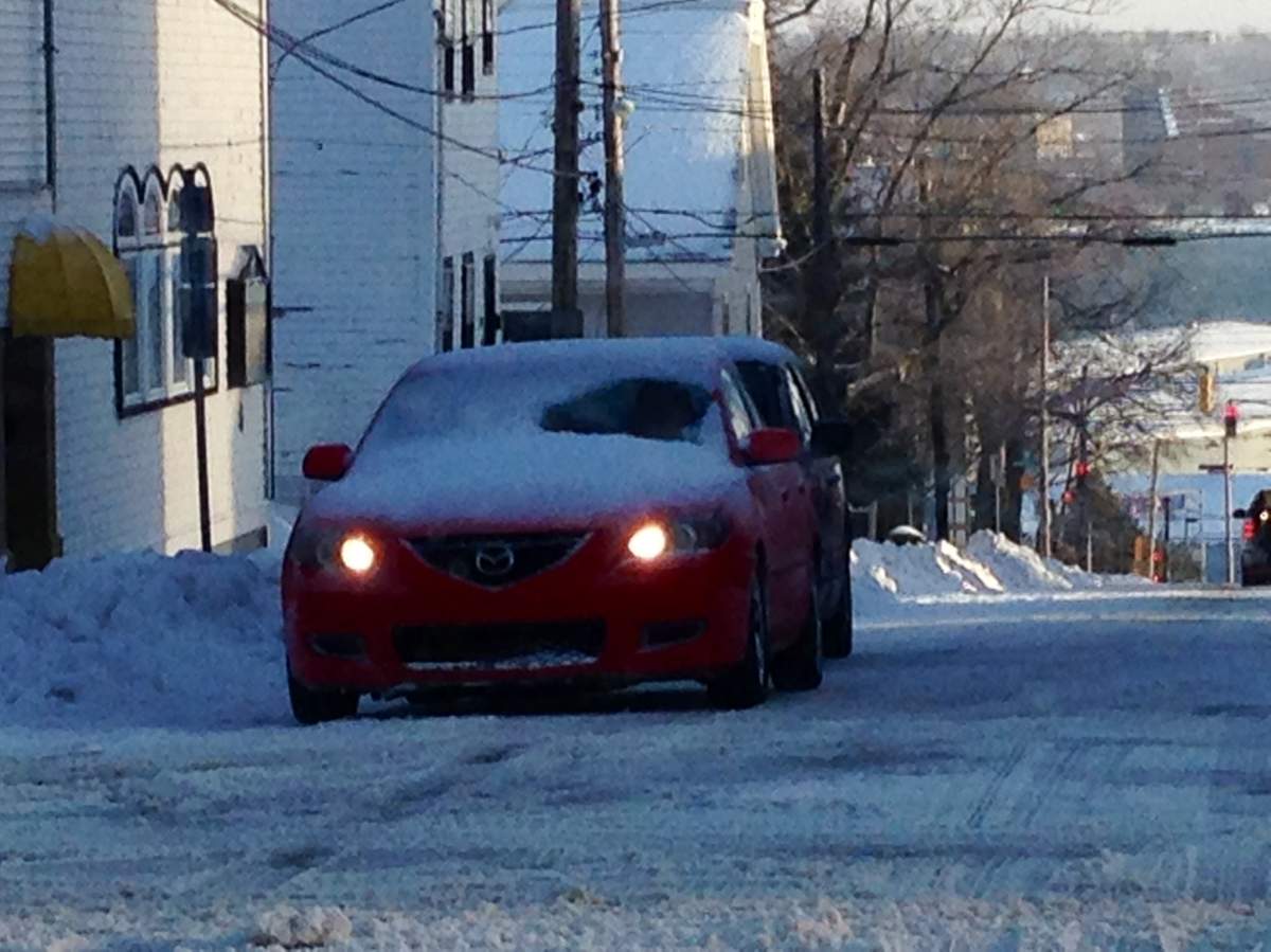 Halifax Regional Police are reminding drivers it’s illegal not to clear your cars of snow