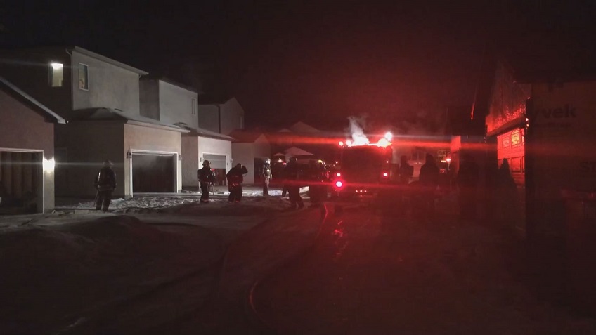 Winnipeg fire crews responded to a garage fire in Transcona Wednesday night. 