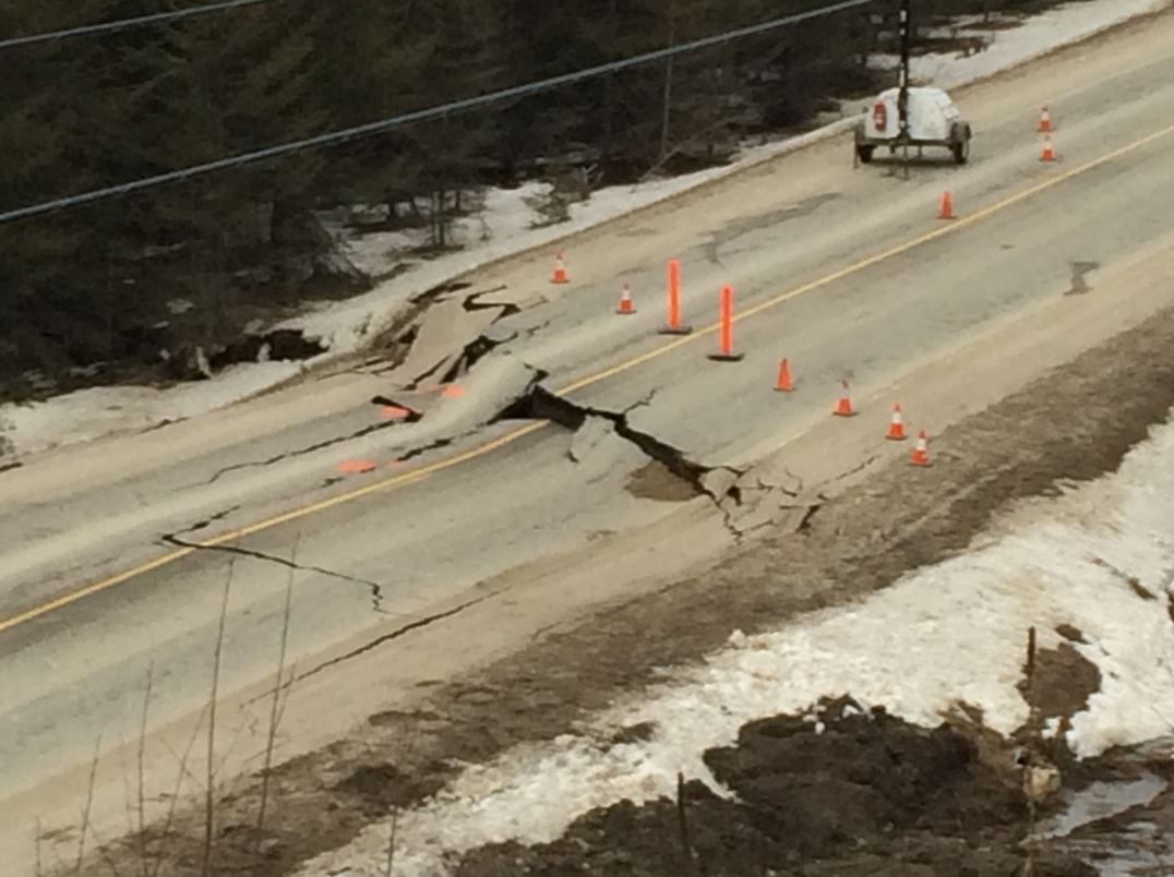 Highway 6 closed, large cracks in road - image