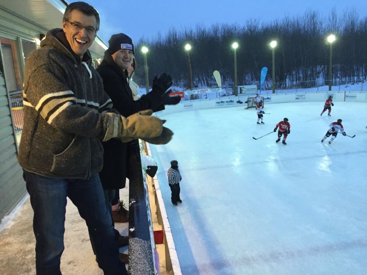 IN PHOTOS World’s Longest Hockey Game at Saiker’s Acres Globalnews.ca