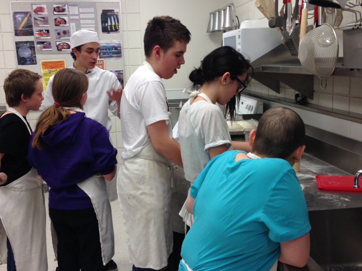 Culinary arts students and Kids With Cancer team up in the kitchen ...