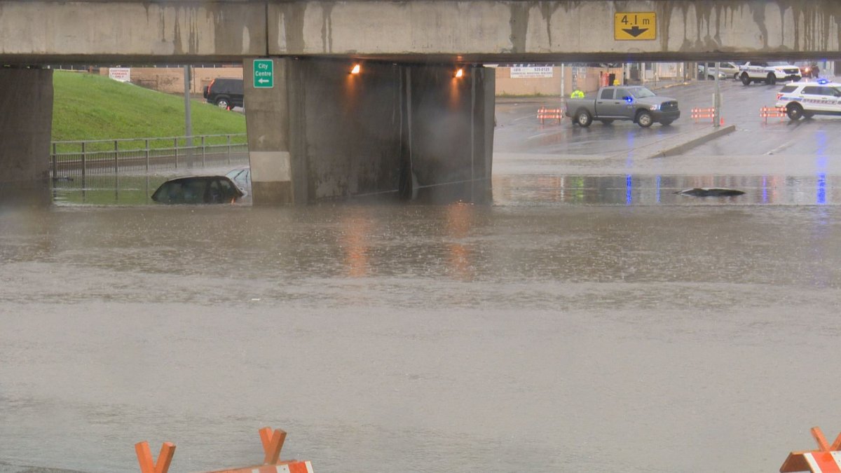 City of Regina and SGI partner to introduce a new warning system to help drivers avoid flooding in the Albert Street underpass.