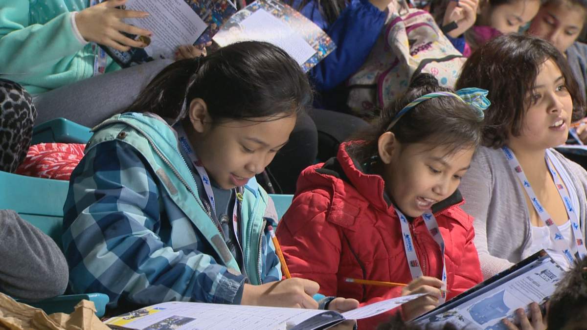 5,000 students ‘Team Up For Respect’ with Saskatoon Blades - image