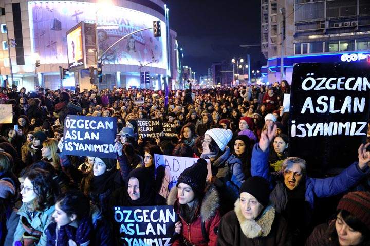 Women shout slogans and hold placards reading “Ozgecan Aslan is our rebellion” during a demostration in Istanbul on February 14, 2015, against the murder of a young woman named Ozgecan Aslan.