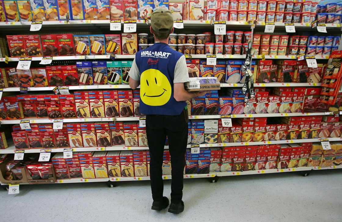 Sorry Walmart Canada workers, no raises for you - National
