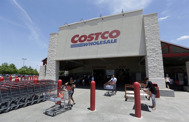 Costco said Monday it struck a deal for Citi to be the exclusive issuer of its co-branded credit cards in the U.S., with Visa replacing American Express as the card network.