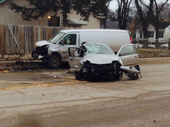 Ellice Avenue Sherburn Street Winnipeg crash traffic