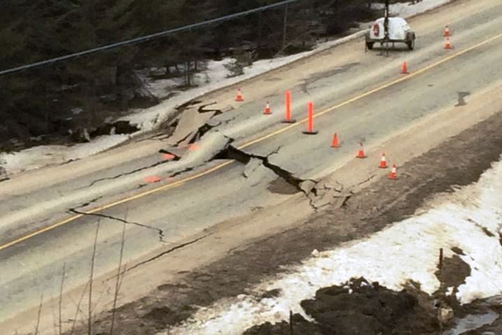 Highway 6 closed for another three weeks - image