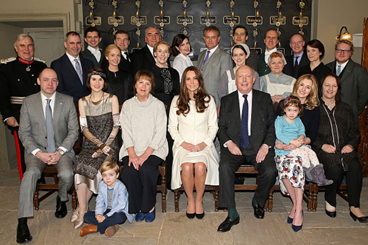 Catherine, Duchess of Cambridge (C) poses with cast, crew and producers of Downton Abbey during an official visit to the set of Downton Abbey at Ealing Studios on March 12, 2015 in London, England. (Photo by Chris Jackson - WPA Pool/Getty Images)