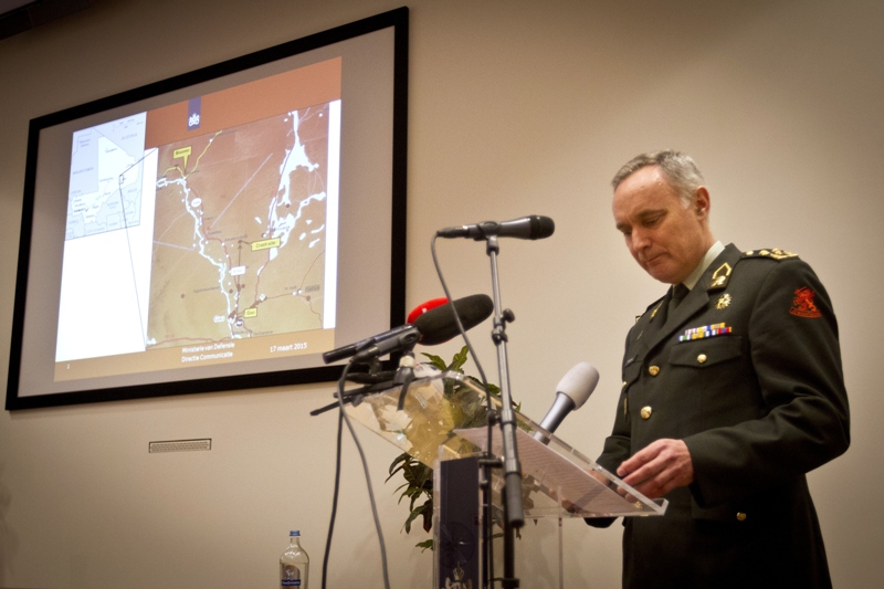 Dutch Chief of Defence Tom Middendorp speaks during a press conference in The Hague, The Netherlands, on March 17, 2015, following the crash of a Dutch AH64 Apache attack helicopter in northern Mali killing the two Dutch pilots on board. 