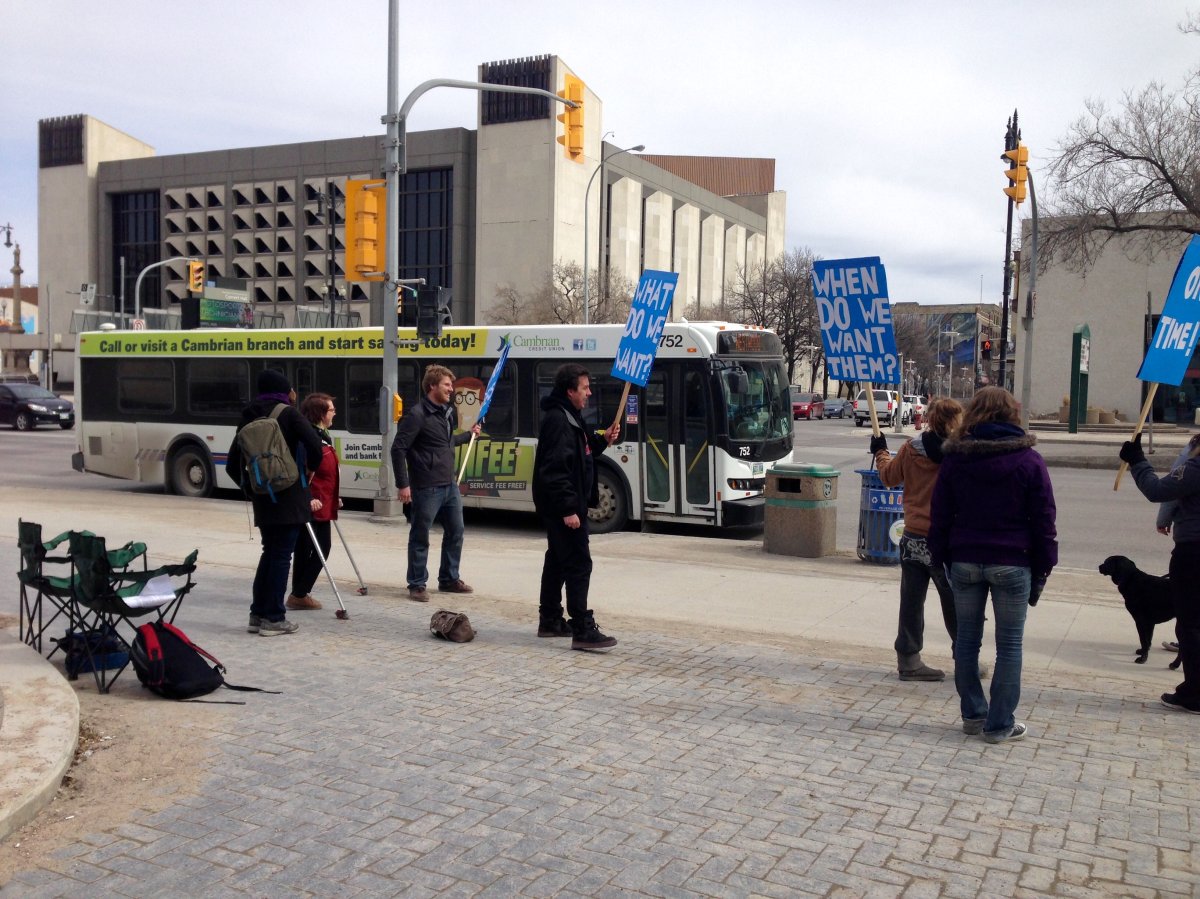 Winnipeggers rally for transit improvement - image