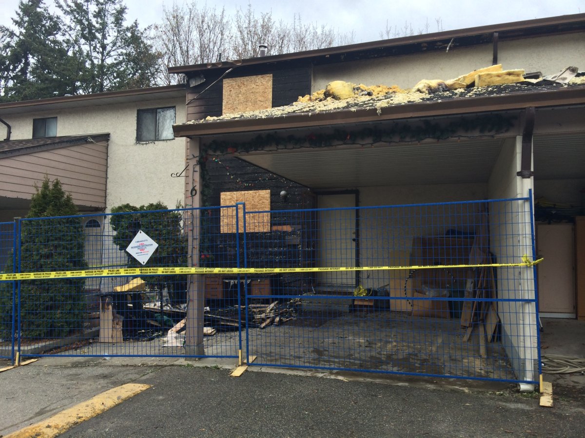 Three out of home after Kelowna townhouse fire - image