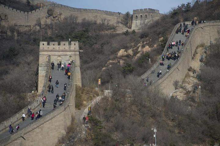 Media reports in China say a Canadian tourist accidentally killed a 73-year-old woman while they were both visiting one of the country's top tourist attractions.