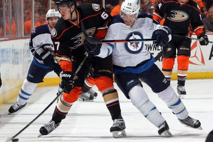 January 11, 2015: Winnipeg Jets and Anaheim Ducks, Honda Center in