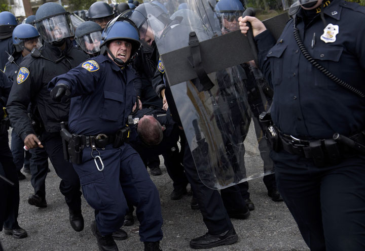 Images And Video From Violent Riots In Baltimore Following Freddie Gray ...