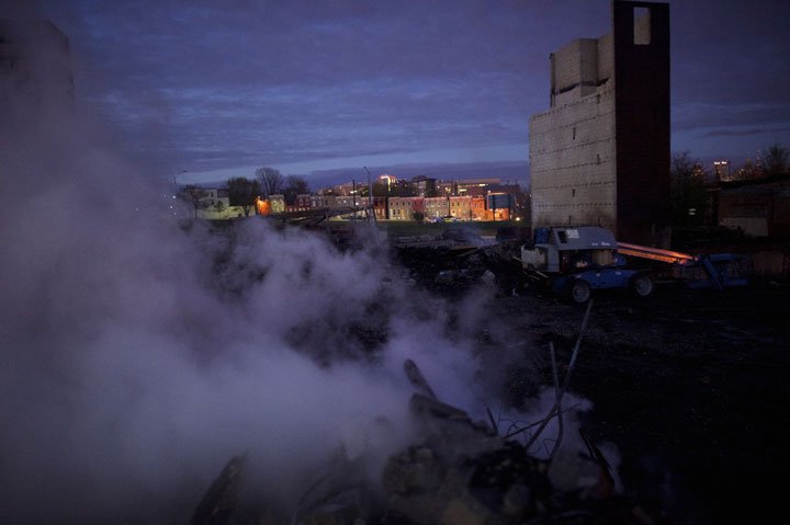 Images and video from violent riots in Baltimore following Freddie Gray ...