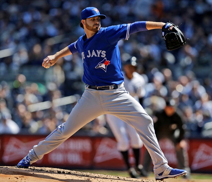 Toronto Blue Jays starting pitcher Drew Hutchison pitches during the third inning of the baseball game against the New York Yankees at Yankee Stadium, Monday, April 6, 2015 in New York.