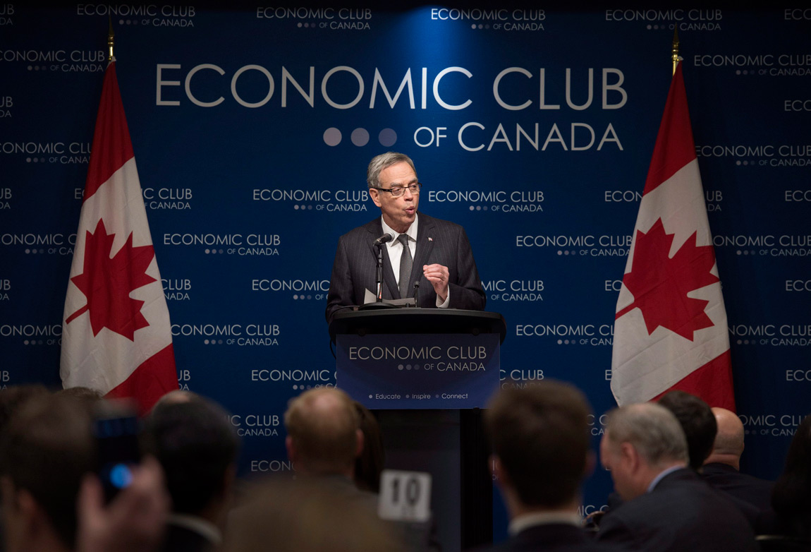 Finance Minister Joe Oliver speaks to the Economic Club of Canada in Toronto