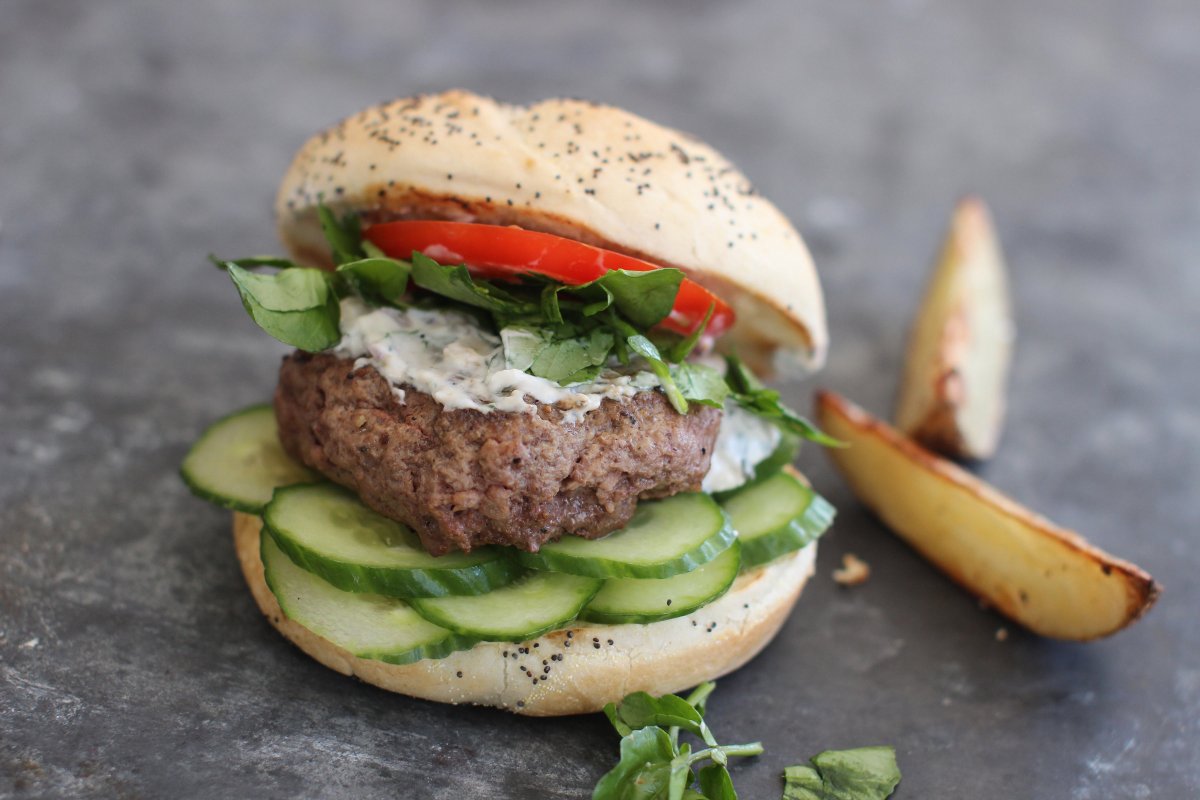 How to keep lamb burgers from tasting gamey Globalnews.ca