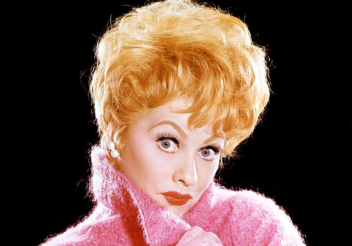 Artist offers to fix ‘unsettling’ Lucille Ball statue - image