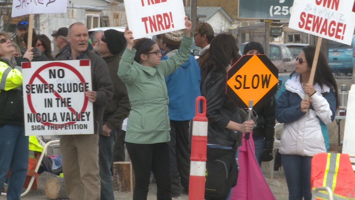 Protesters plan blockade in Kamloops against biosolids dumping - image