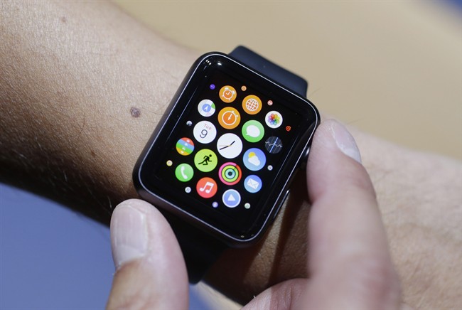 Apple fans wait on buying Apple Watch, as early adopters seek improvements - image