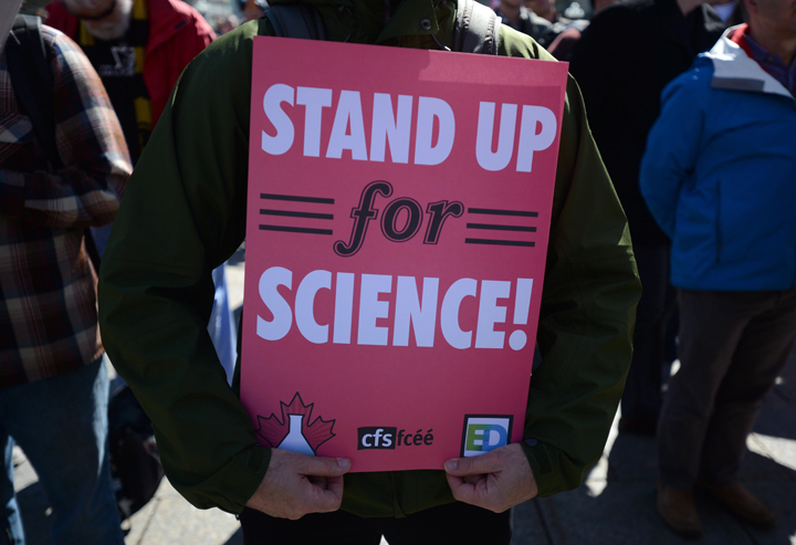 Scientists rally