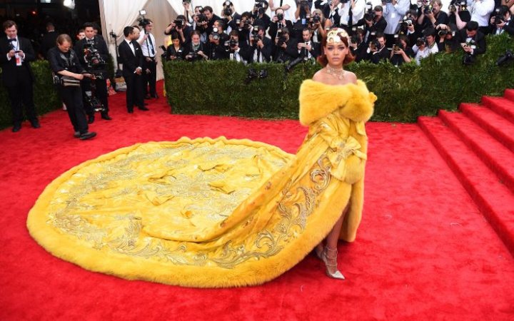 PHOTOS: Stars at the 2015 Met Gala red carpet in New York - National ...