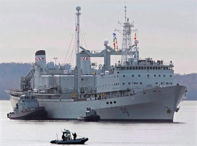 Canada's maritime security is vulnerable to threat, the Royal Canadian Navy's outgoing commander says.