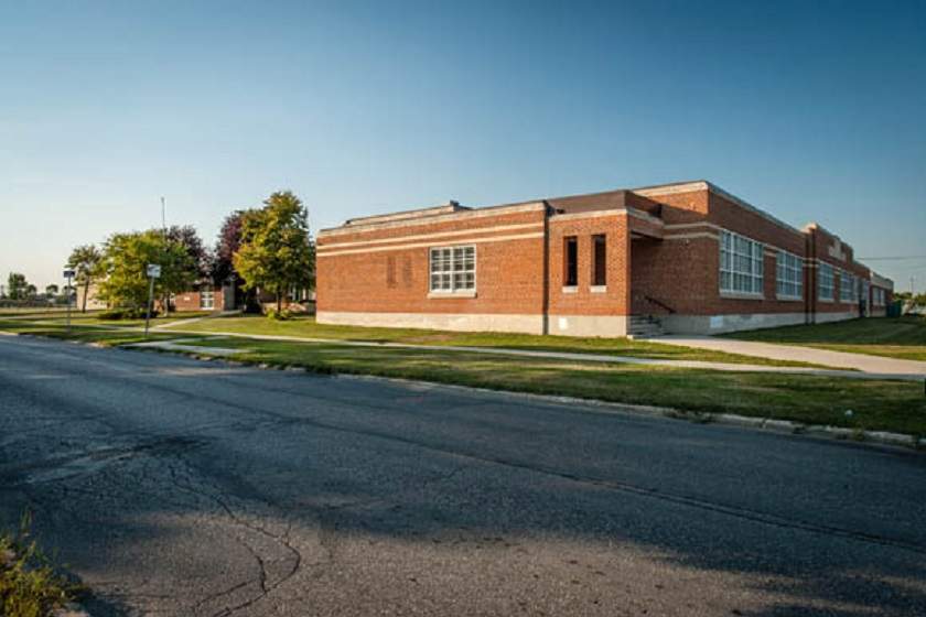 Classes ended early for students at Shaughnessy Park School. Equipment fumes from the installation of the new gymnasium floor set off a carbon monoxide alarm.
