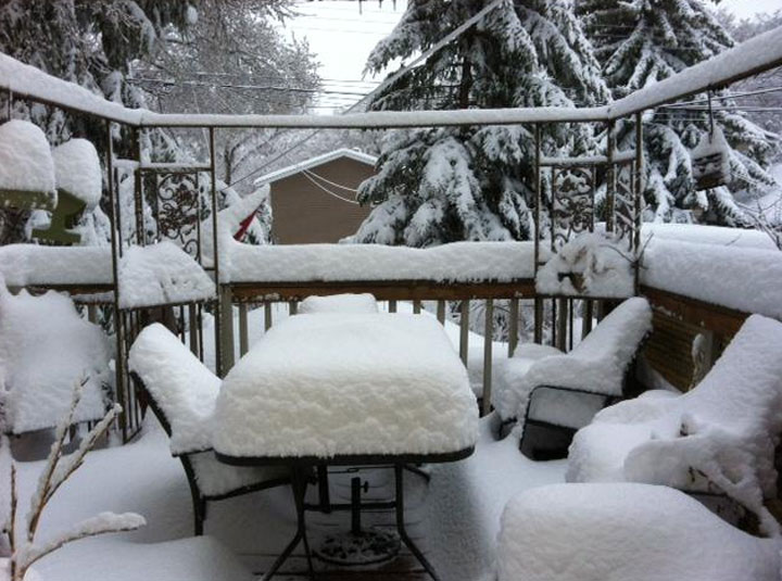 Last weekend’s snowfall, one of the heaviest in recorded history is skewing Saskatoon’s monthly precipitation statistics. Photo taken in Saskatoon on April 26, 2015.