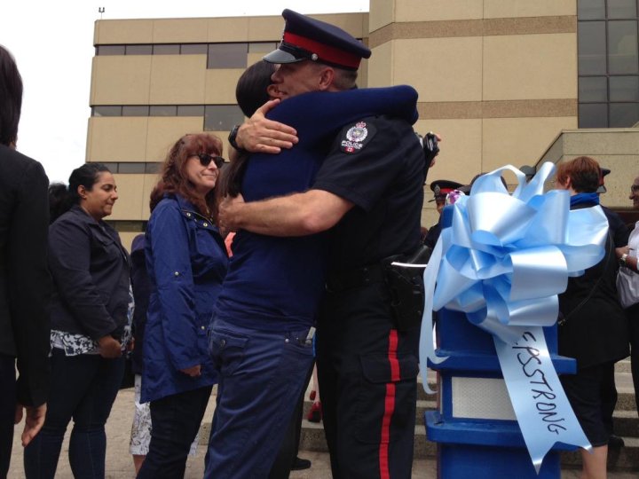 ‘We’re here for them’ ‘True Blue’ event shows support for Edmonton police Globalnews.ca