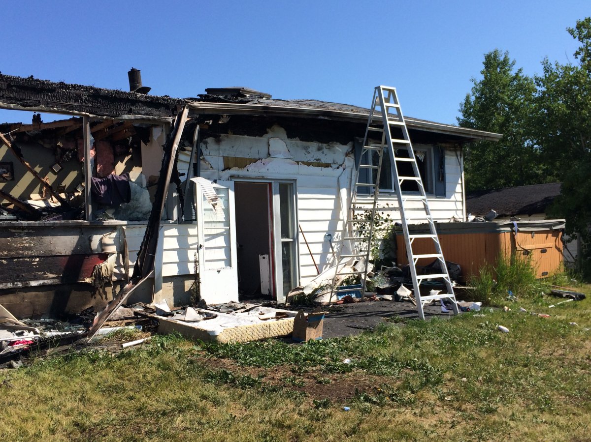 Lightning strike believed to have sparked Alberta house fire