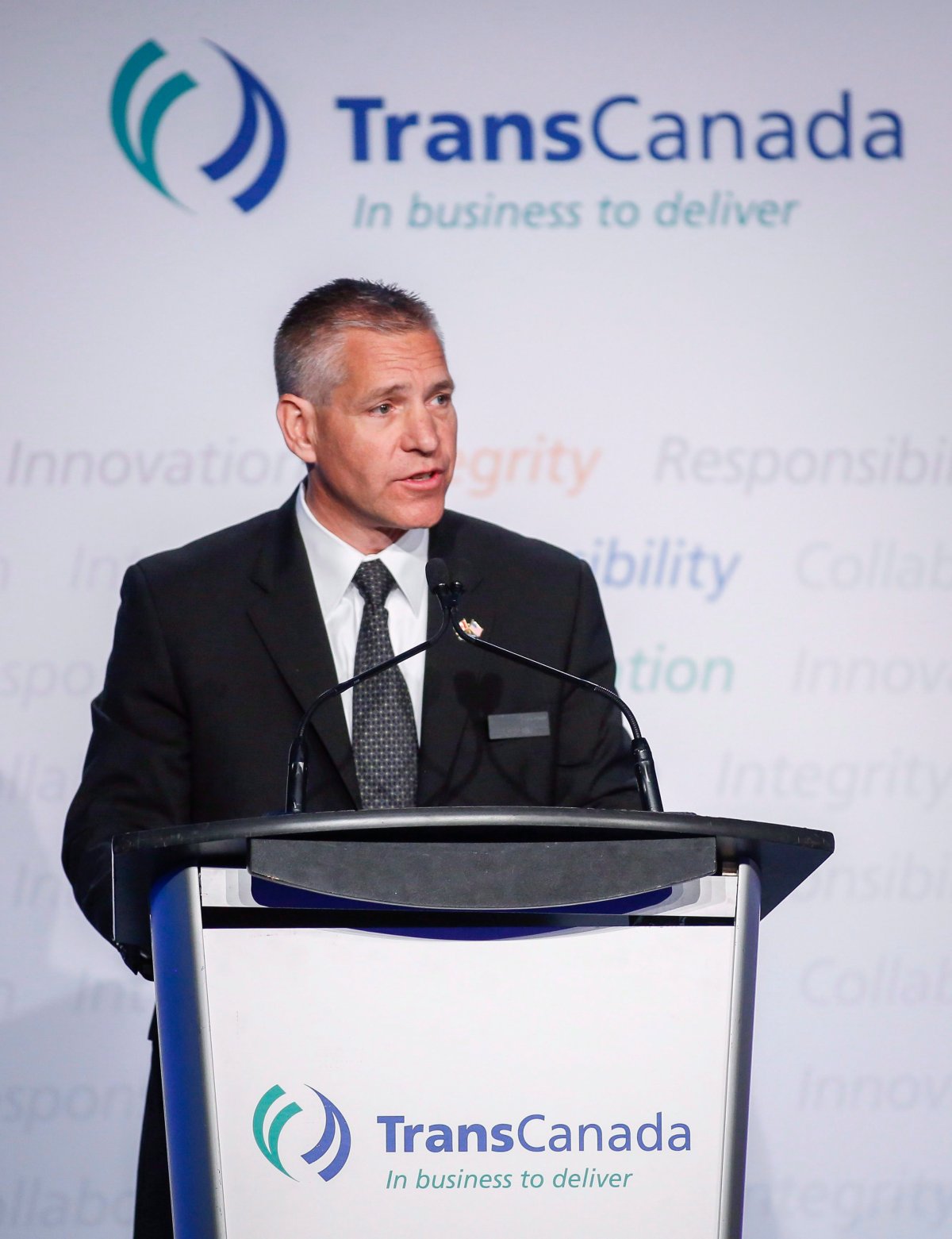 Russ Girling, president and CEO of TransCanada Corporation, addresses the company's annual meeting in Calgary, Friday, May 1, 2015. 