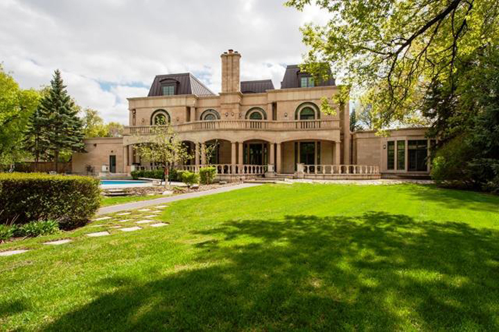 IN PHOTOS Winnipeg House Listed For Record Setting 11 Million   Backyard 