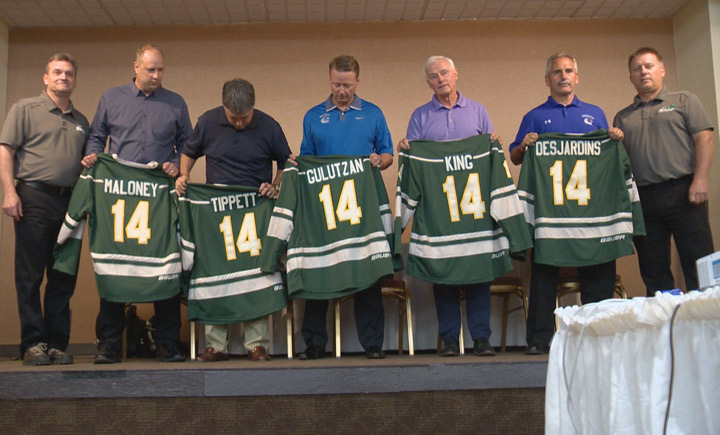 Saskatchewan-born hockey coaches gather in Regina on Saturday to pass on some tips of the trade.