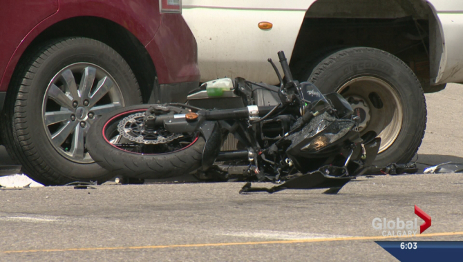 Police look for witnesses to Bow Trail motorcycle crash - Calgary ...