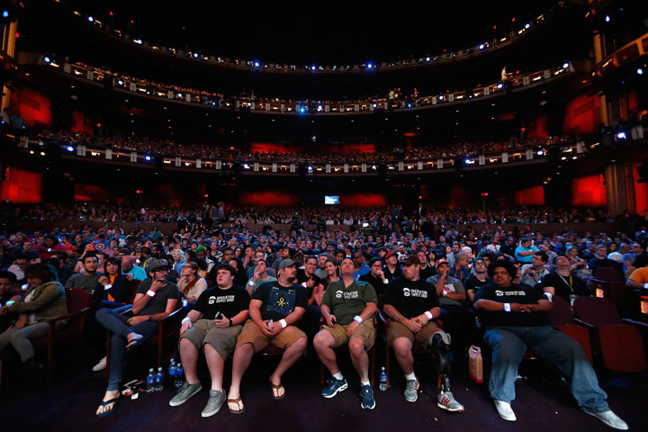 Fans and industry personale fill the Dolby Theatre before the start of the Bethesda E3 2015 press conference on June 14, 2015 in Los Angeles, California.