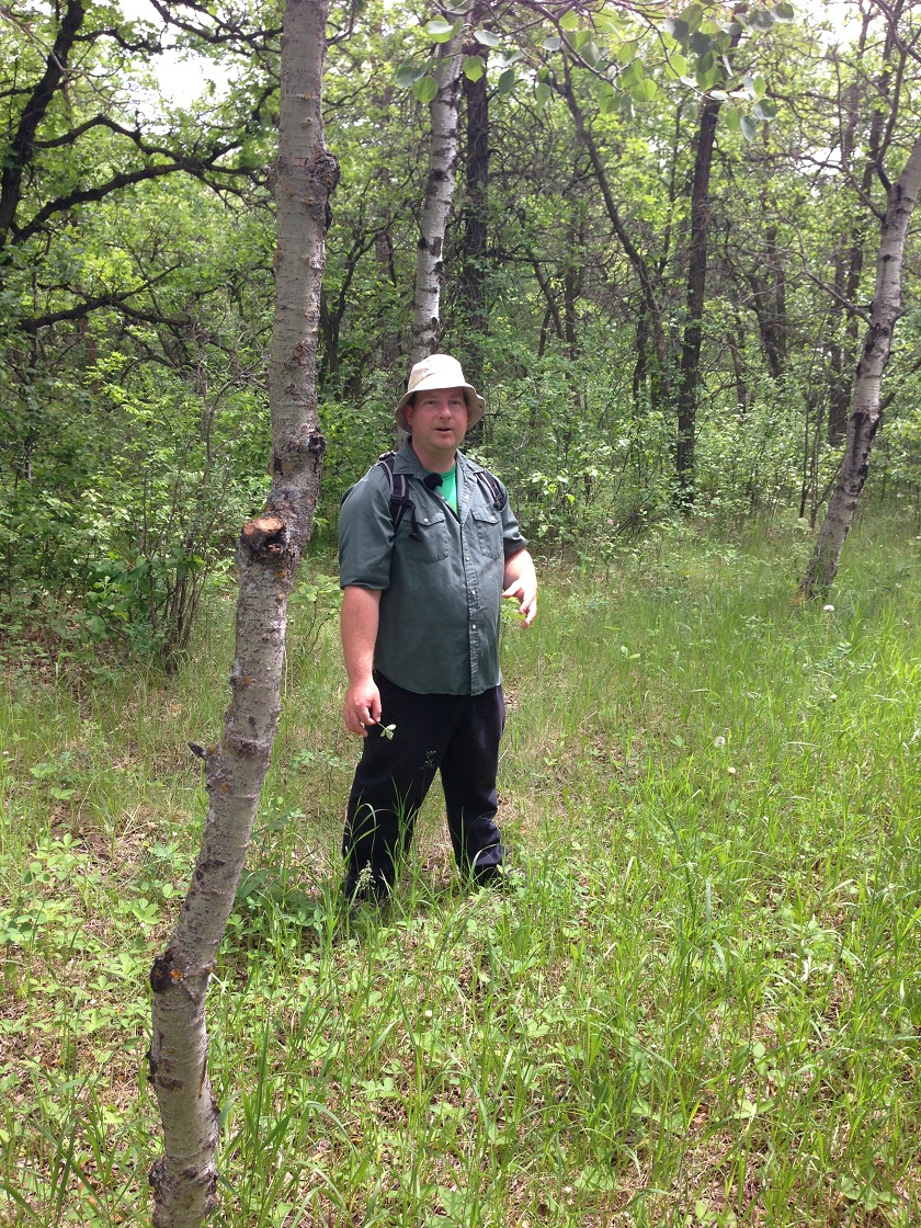 Barret Miller explains what’s good to eat in Assiniboine Forest.