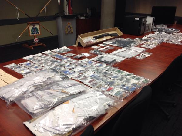 Surrey RCMP arrest 2 prolific offenders in massive credit card fraud operation - image